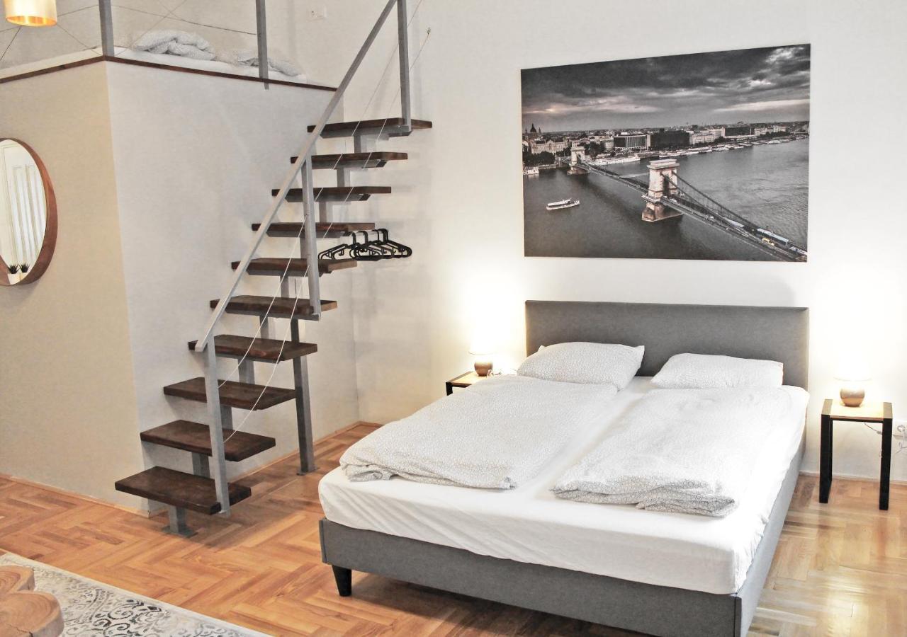 Luxury New Apartment With Gallery At Dob Street Nearby Gozsdu Court Budapest Eksteriør billede