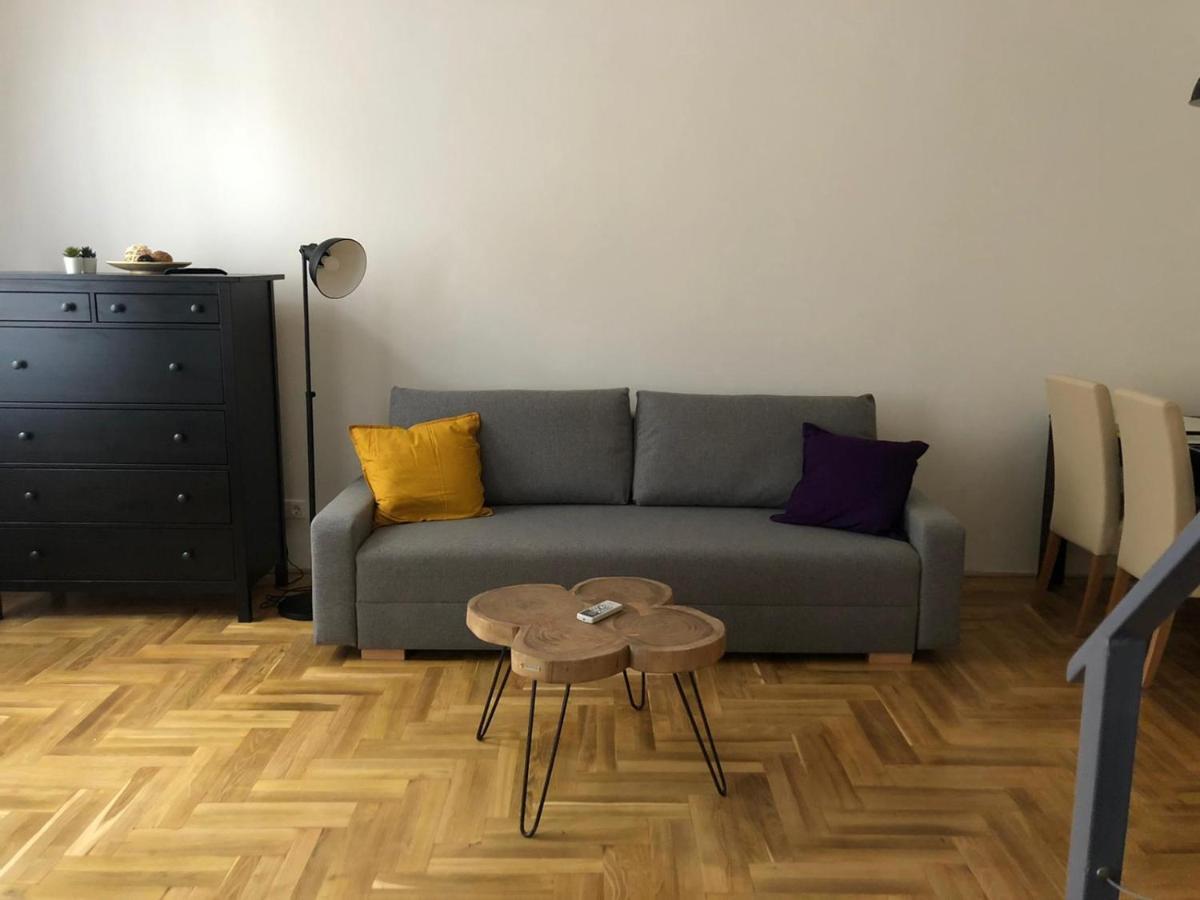 Luxury New Apartment With Gallery At Dob Street Nearby Gozsdu Court Budapest Eksteriør billede